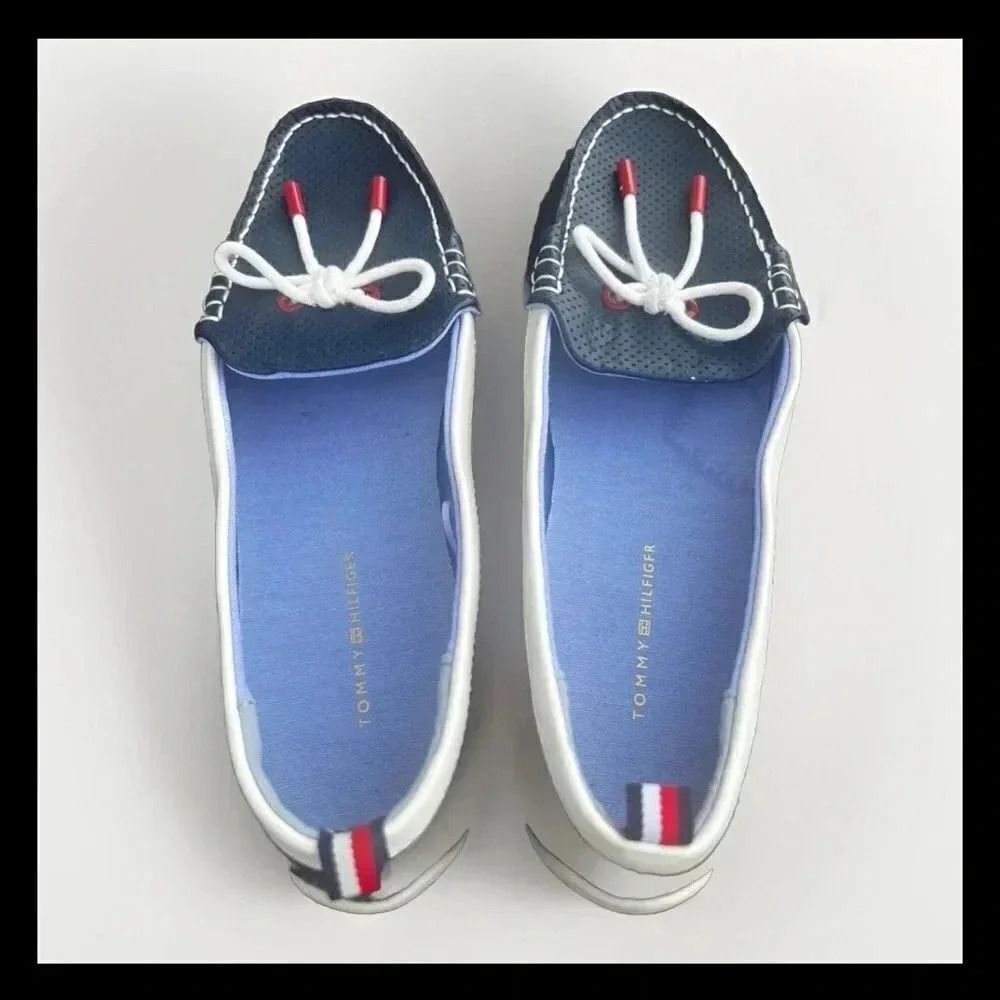 Tommy Hilfiger Womens TWHarisen 2-C Blue Perforated Driving Flats Size 8.5 - Picture 4 of 8